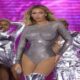 WATCH: Beyonce Showing off her incredible figure, She posed in a slew of rustic looks,