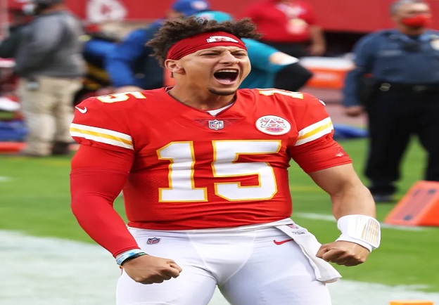EXCLUSIVE; Draft expert explains why ridiculous Mahomes and Brady expectations have ‘drastically altered how QBs are viewed’ – and why that’s bad news for NFL