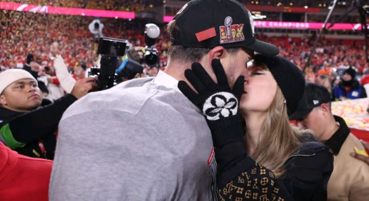 Breaking News: ‘Travis Kelce Unfollows Taylor Swift’ Trends Amid Ryan Reynolds Drama...see more