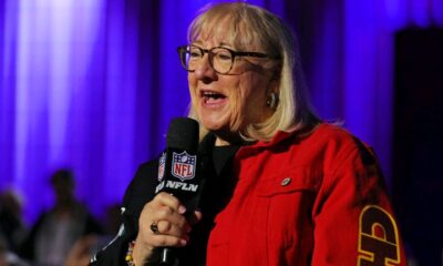 Breaking News: Donna Kelce Sends 2-Word Message After Jason Kelce Announcement...see more