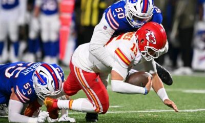 Breaking News: Michael Hoecht tore his Achilles, but stayed on Bills’ sideline until they beat the Chiefs...see more